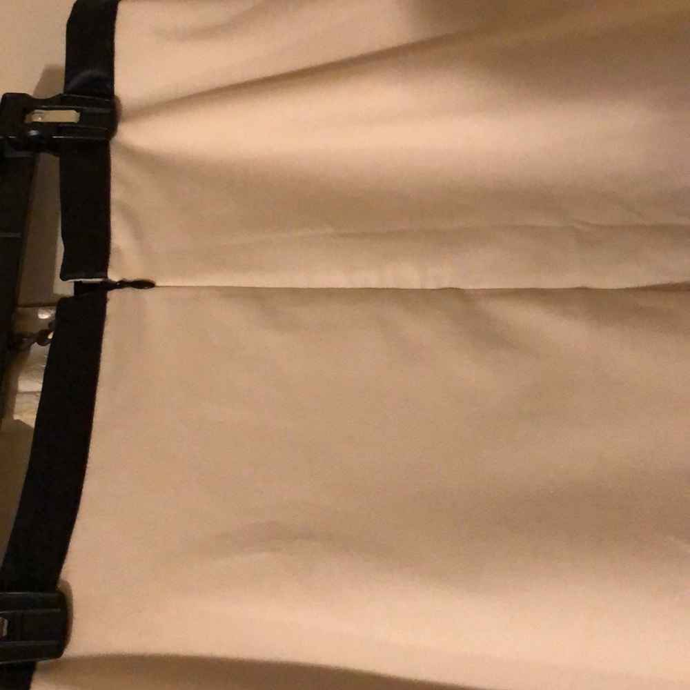 Skirt - Picture 4 of 4